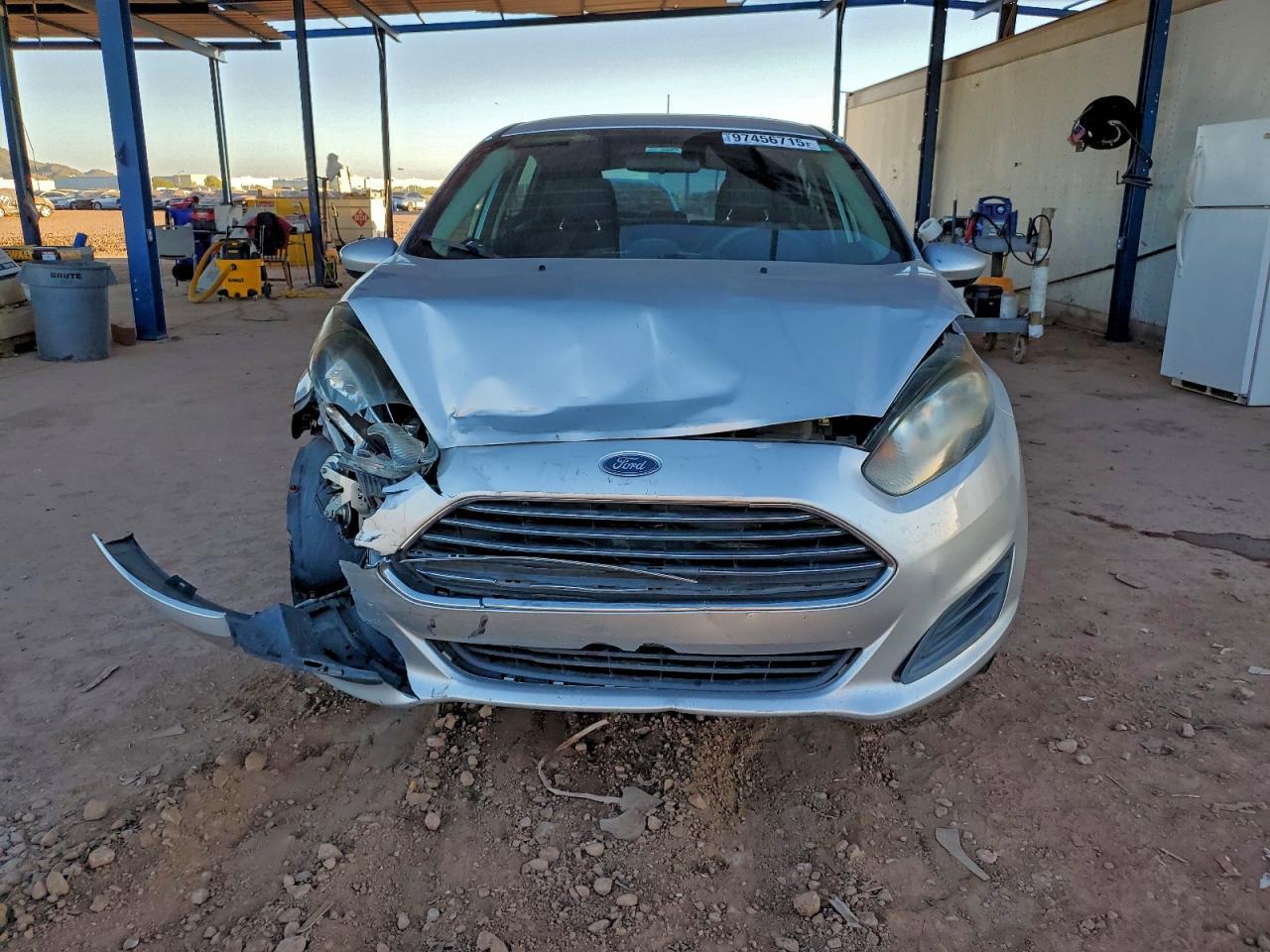 2017 FORD Fiesta