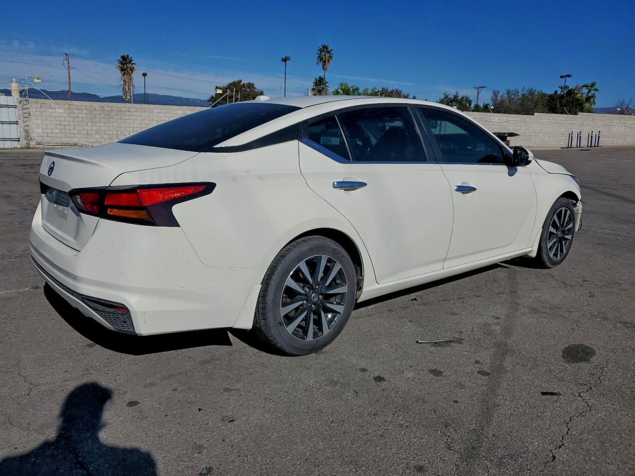 2019 NISSAN ALTIMA