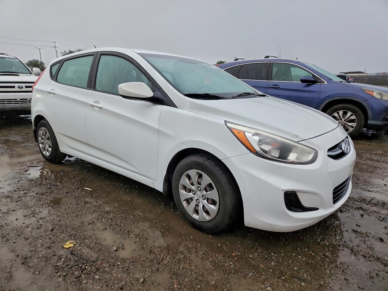 2016 HYUNDAI ACCENT