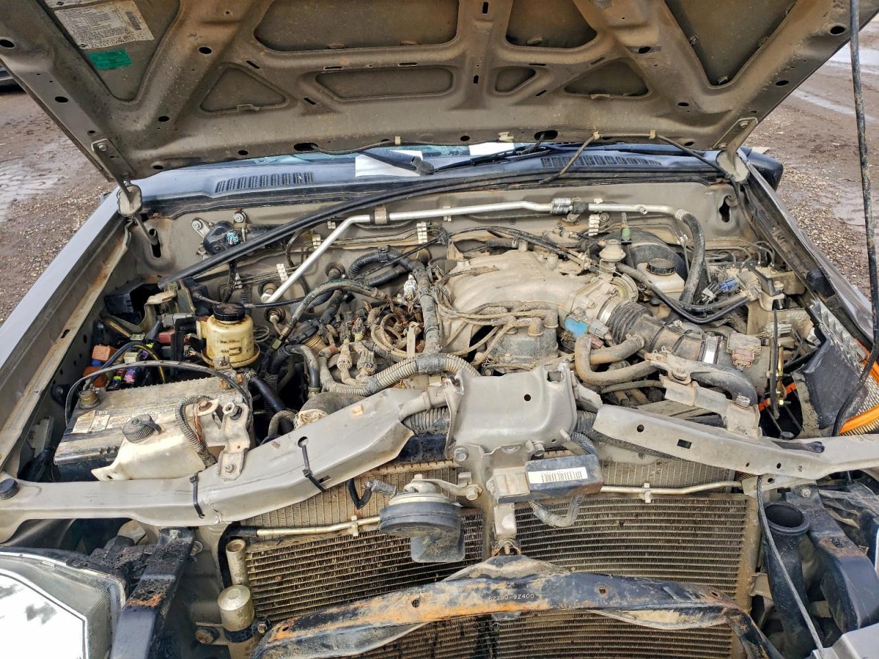 2004 NISSAN Frontier