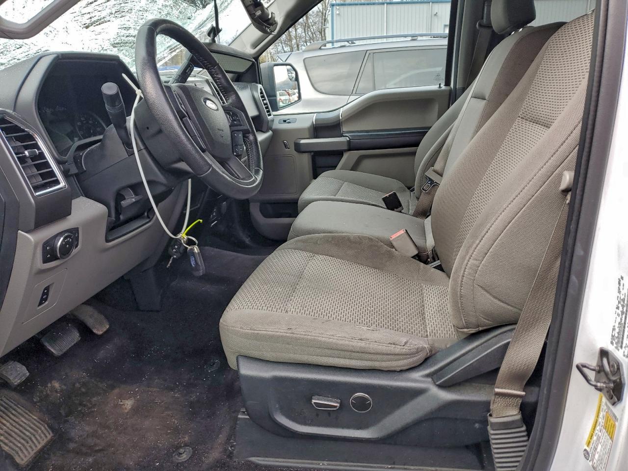 2015 FORD F-150
