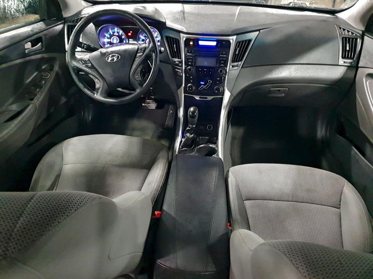 2013 HYUNDAI SONATA
