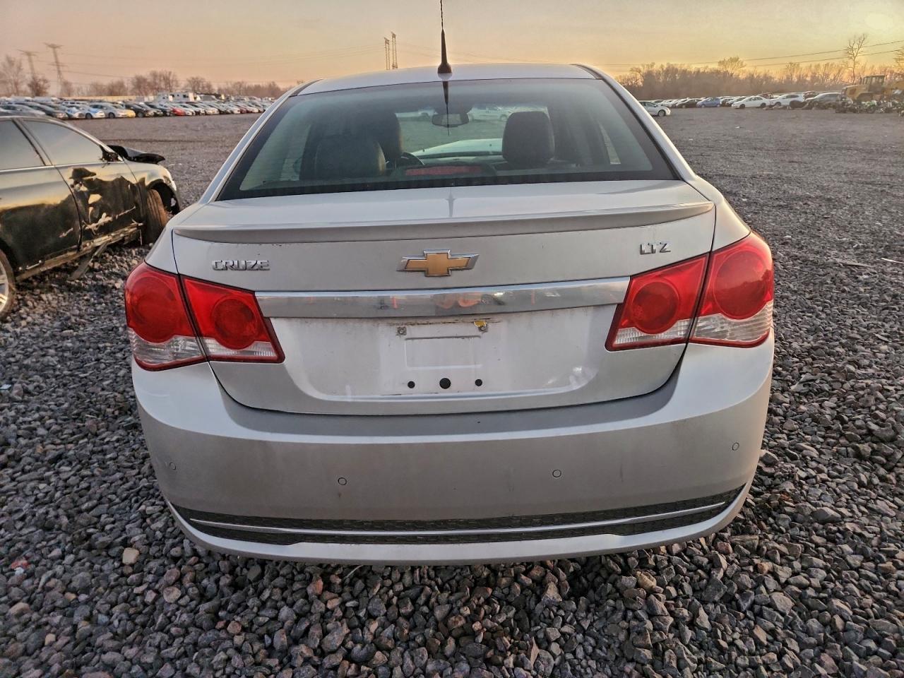 2012 CHEVROLET CRUZE