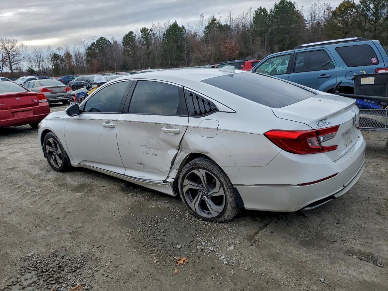 2018 HONDA ACCORD