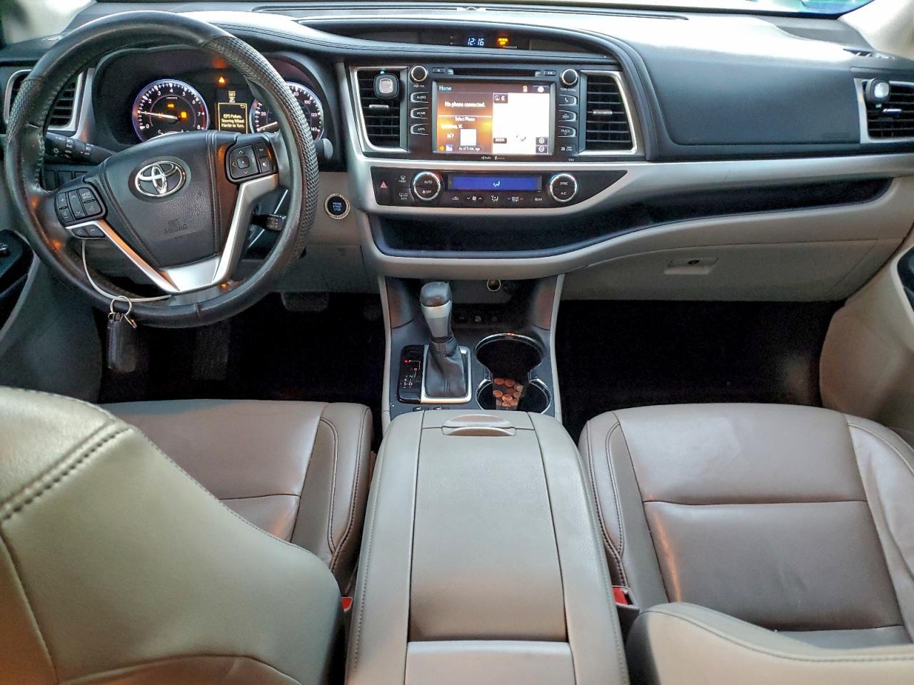 2014 TOYOTA HIGHLANDER