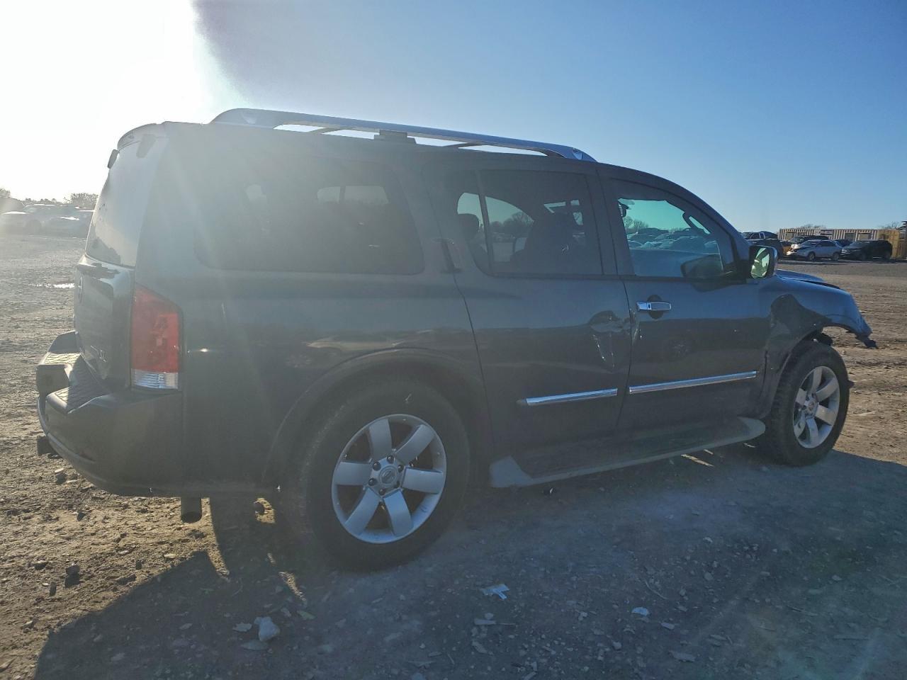 2012 NISSAN Armada