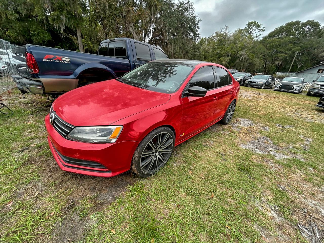 2015 VOLKSWAGEN JETTA