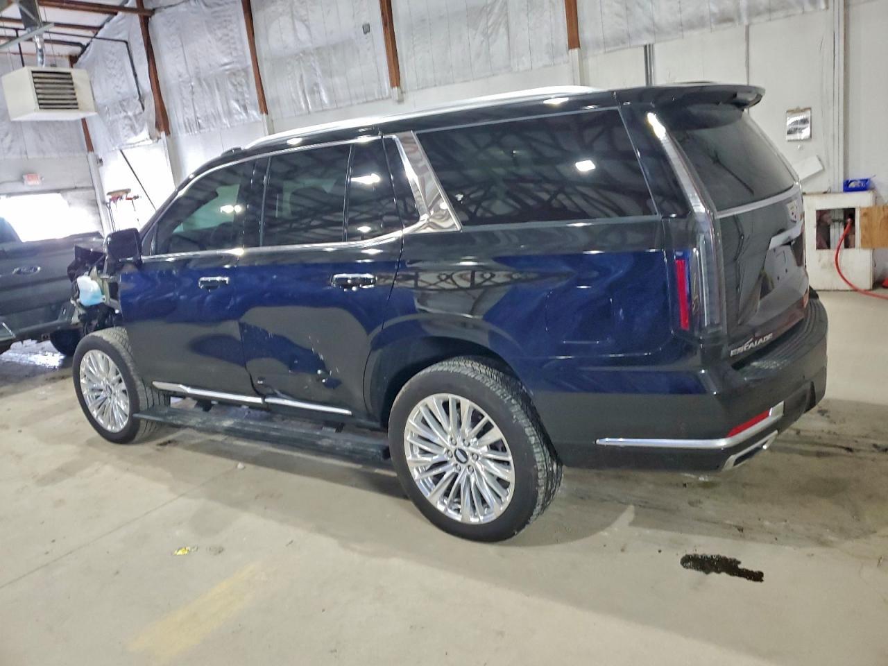 2025 CADILLAC ESCALADE