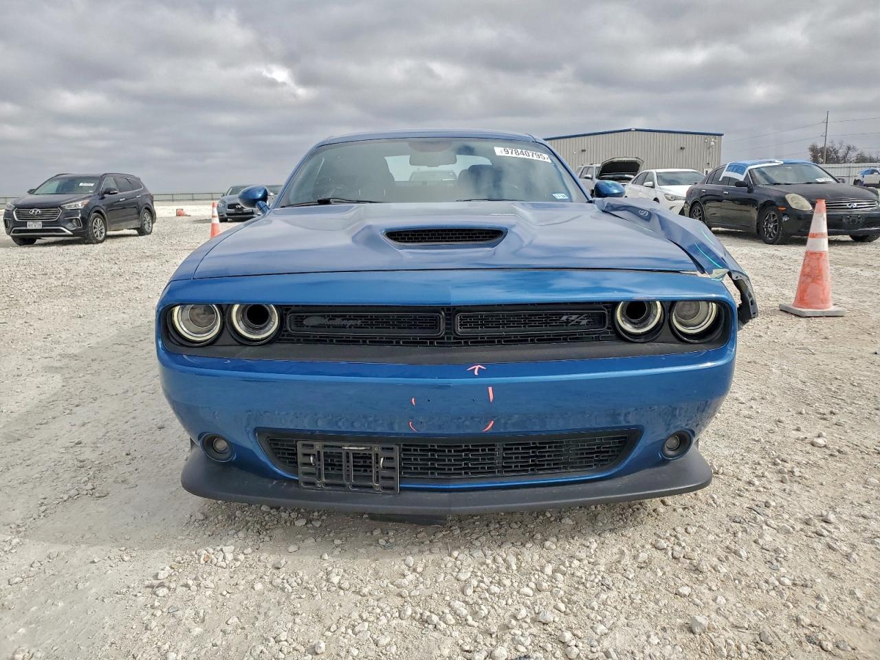 2020 DODGE Challenger
