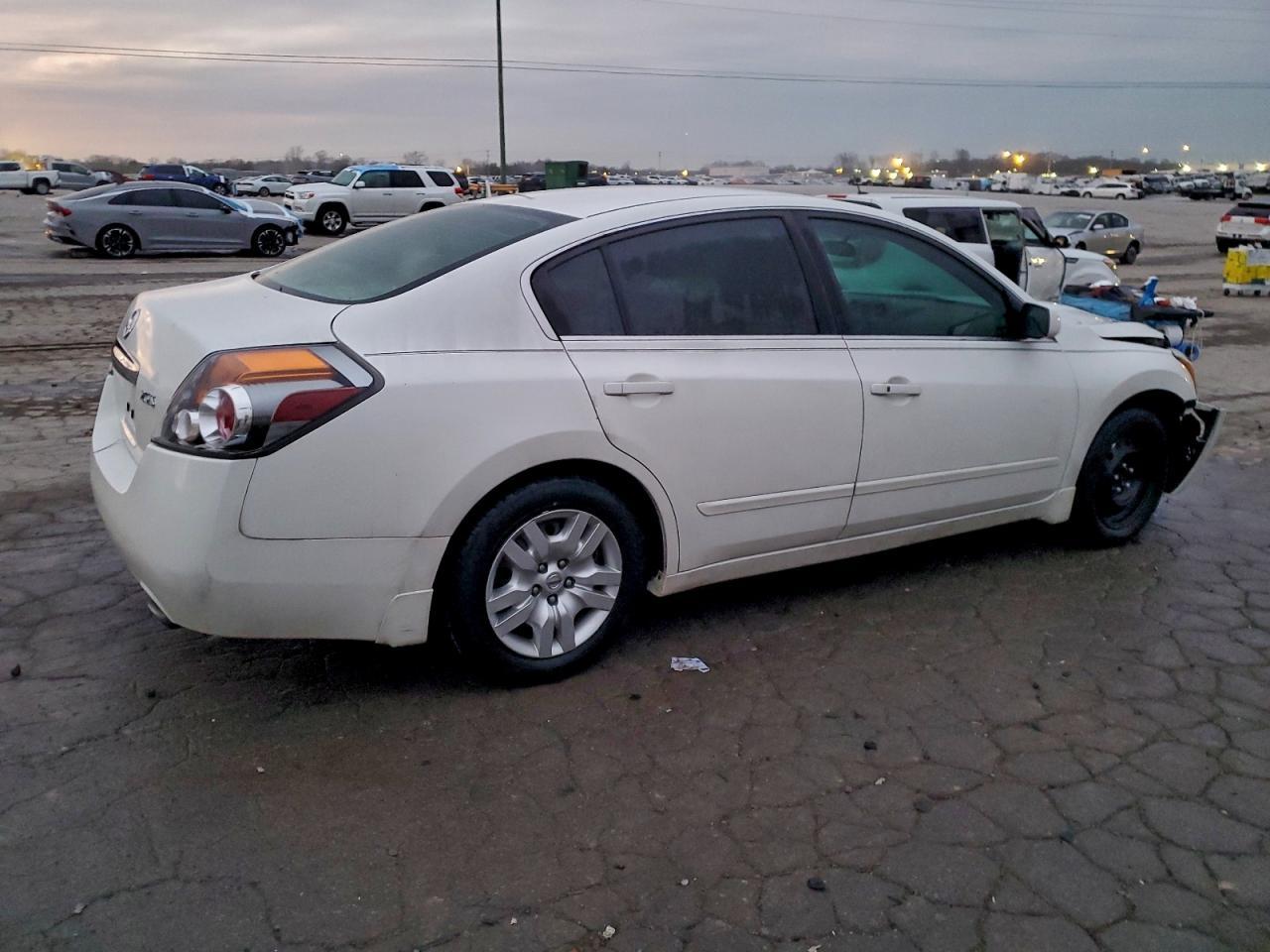 2012 NISSAN ALTIMA