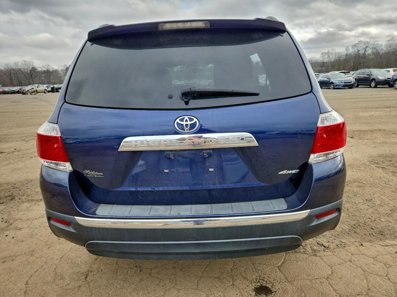 2012 TOYOTA HIGHLANDER