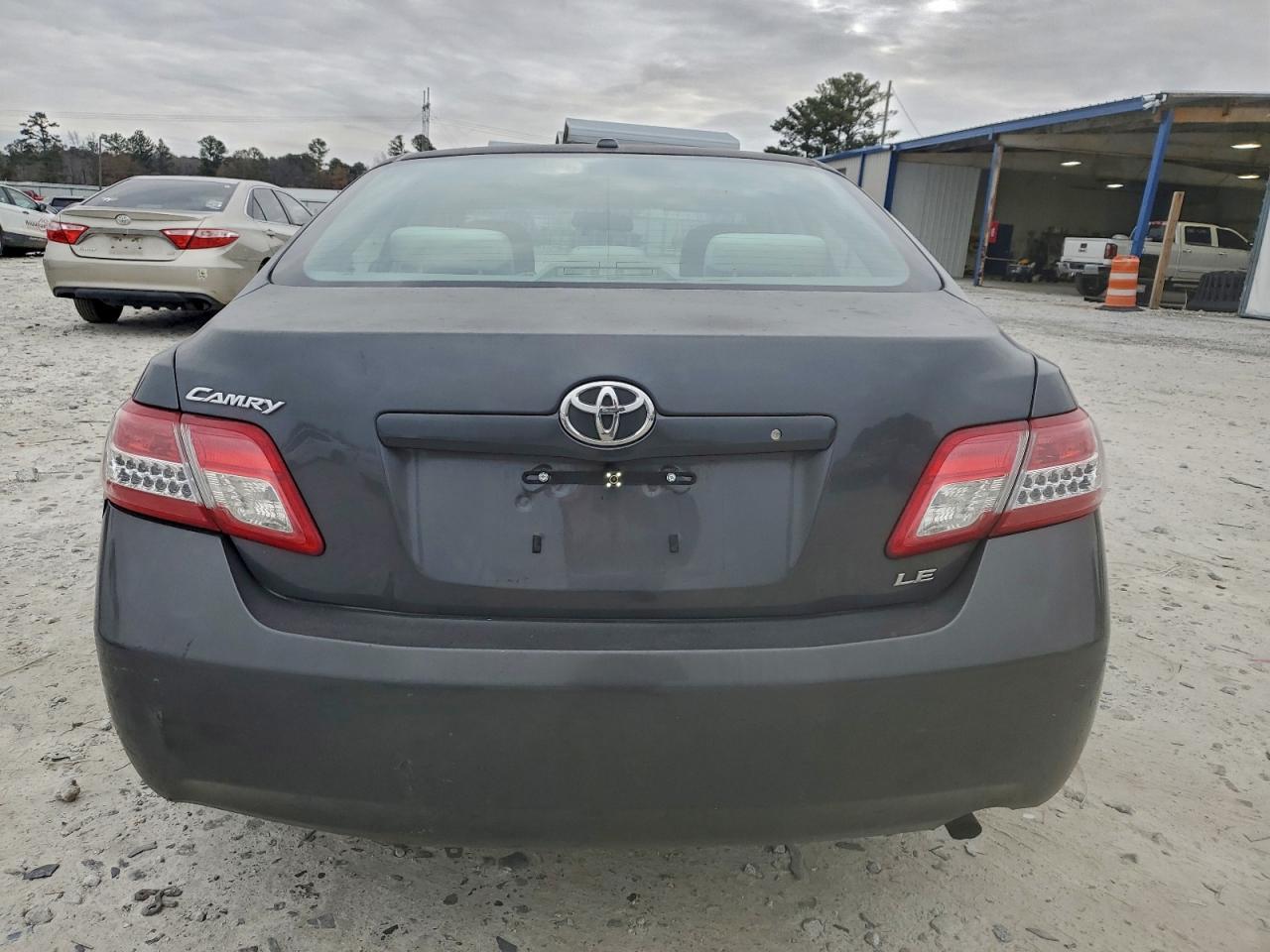 2010 TOYOTA CAMRY