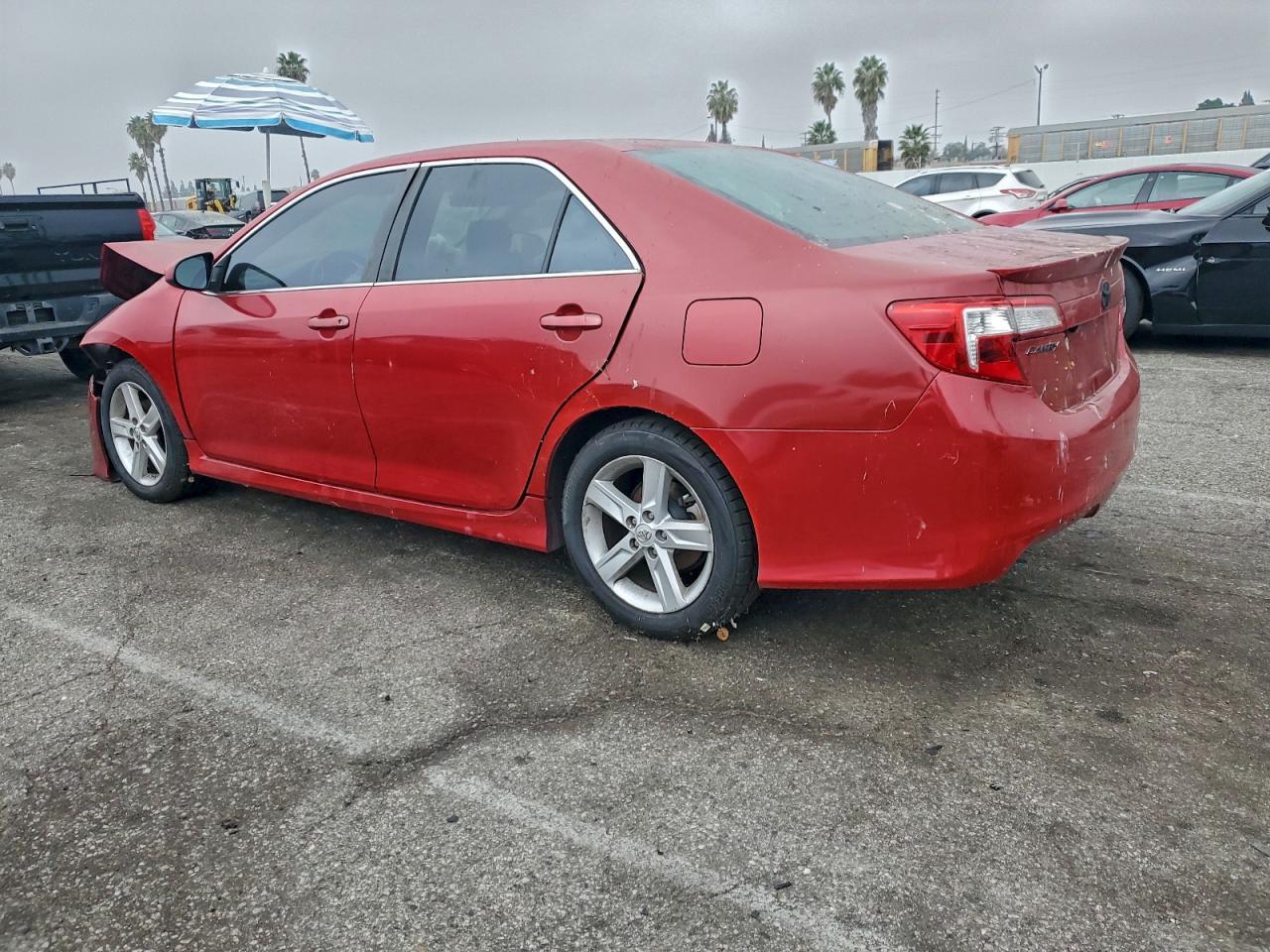 2014 TOYOTA CAMRY