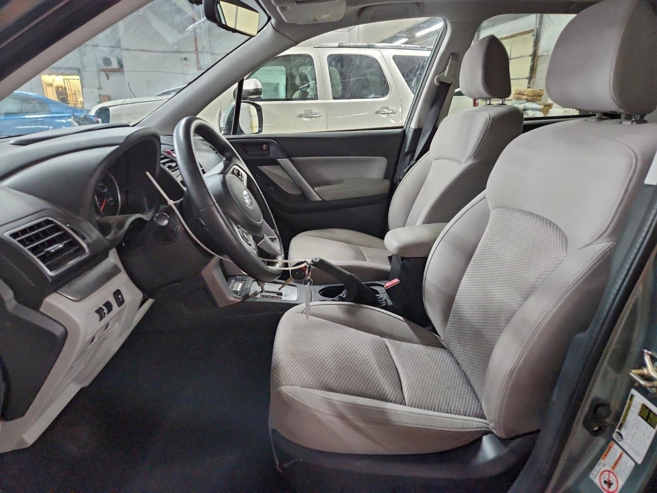 2017 SUBARU FORESTER