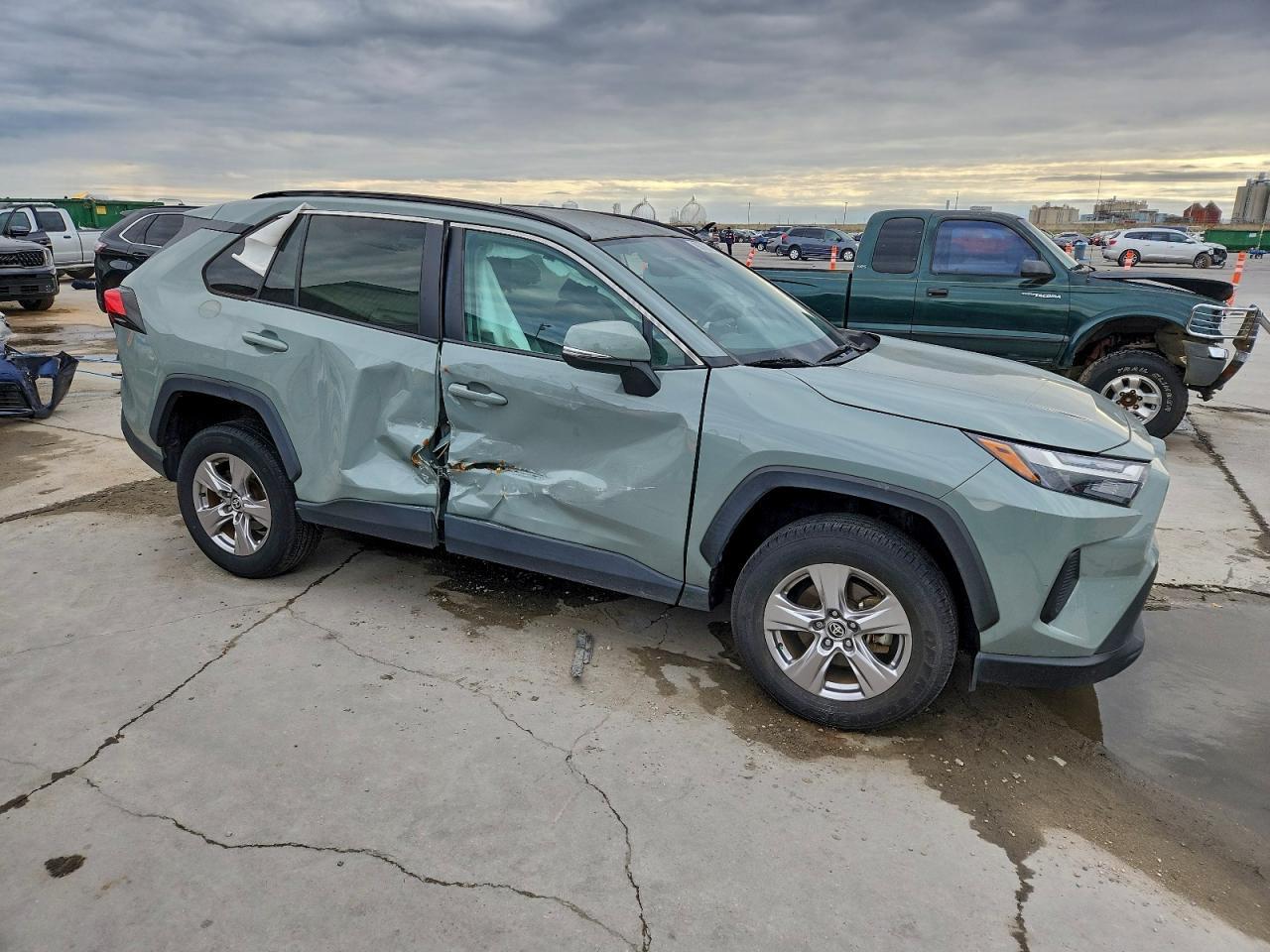 2022 TOYOTA RAV4