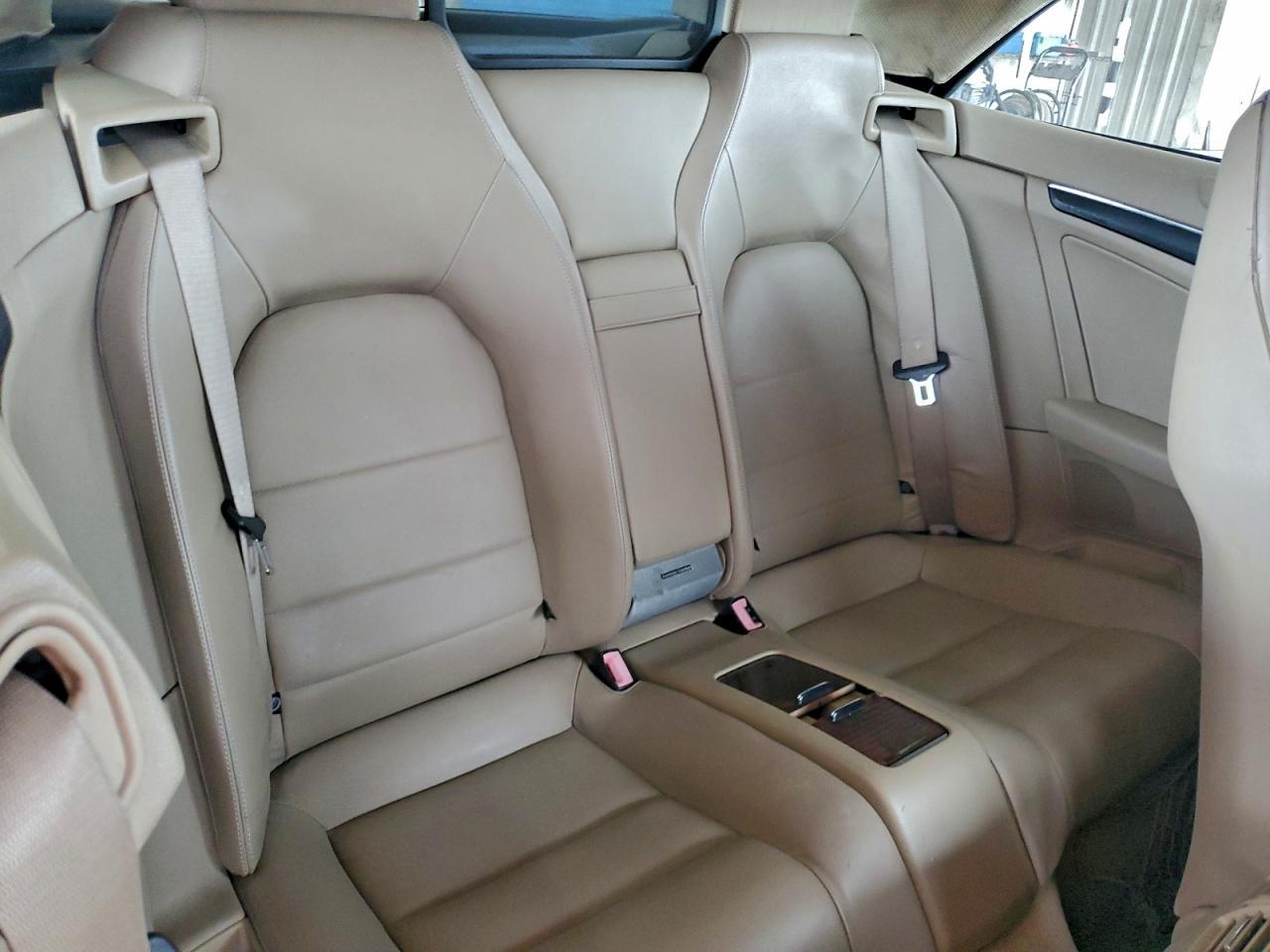 2011 MERCEDES-BENZ E-Class