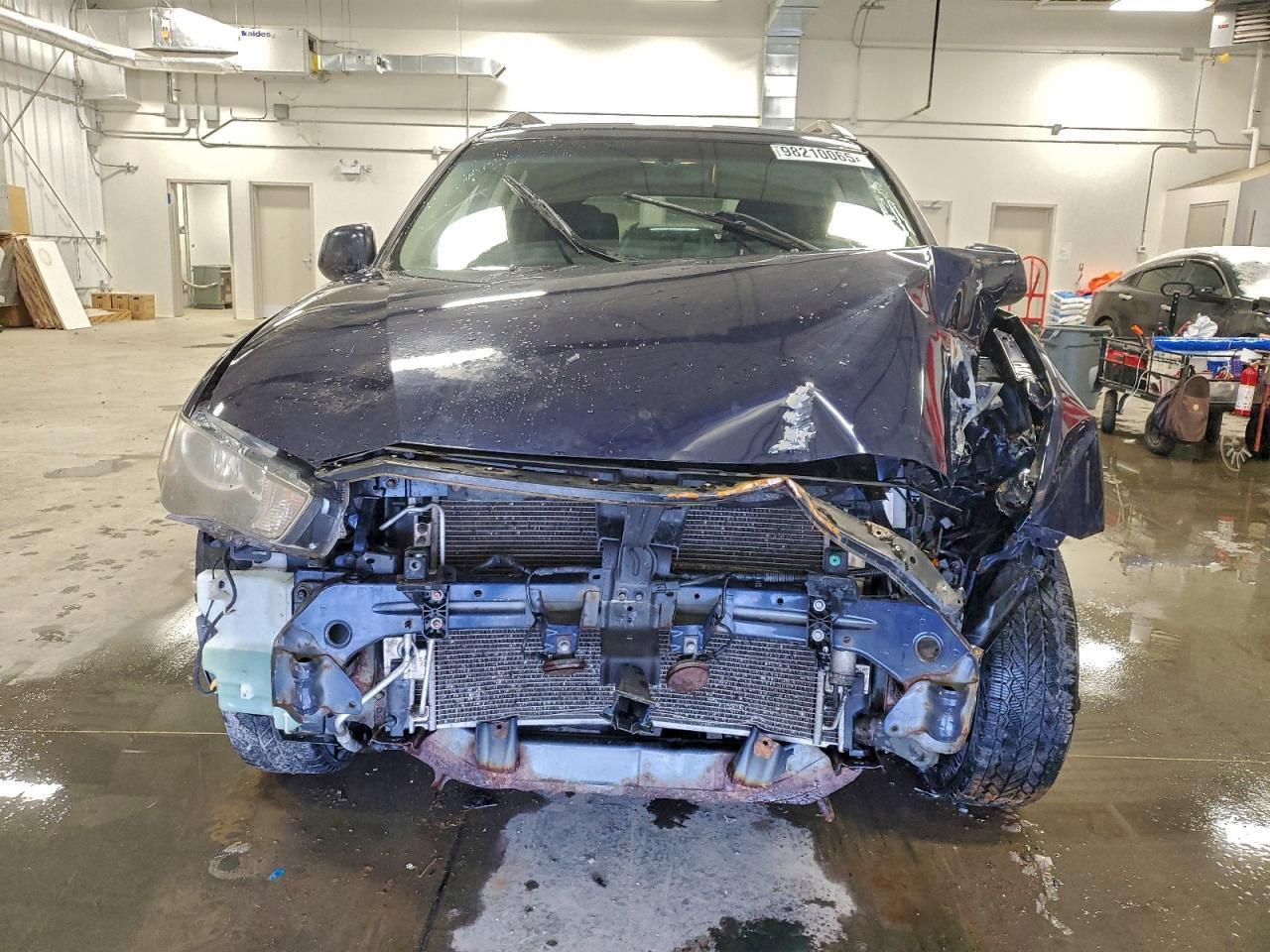 2013 MITSUBISHI outlander
