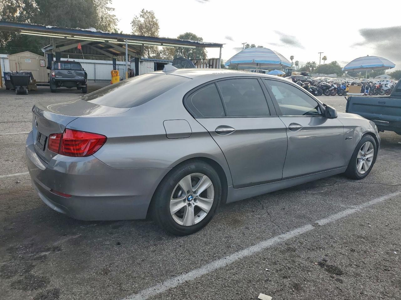 2011 BMW 5 series