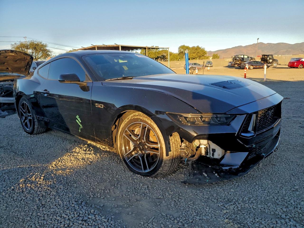 2024 FORD MUSTANG