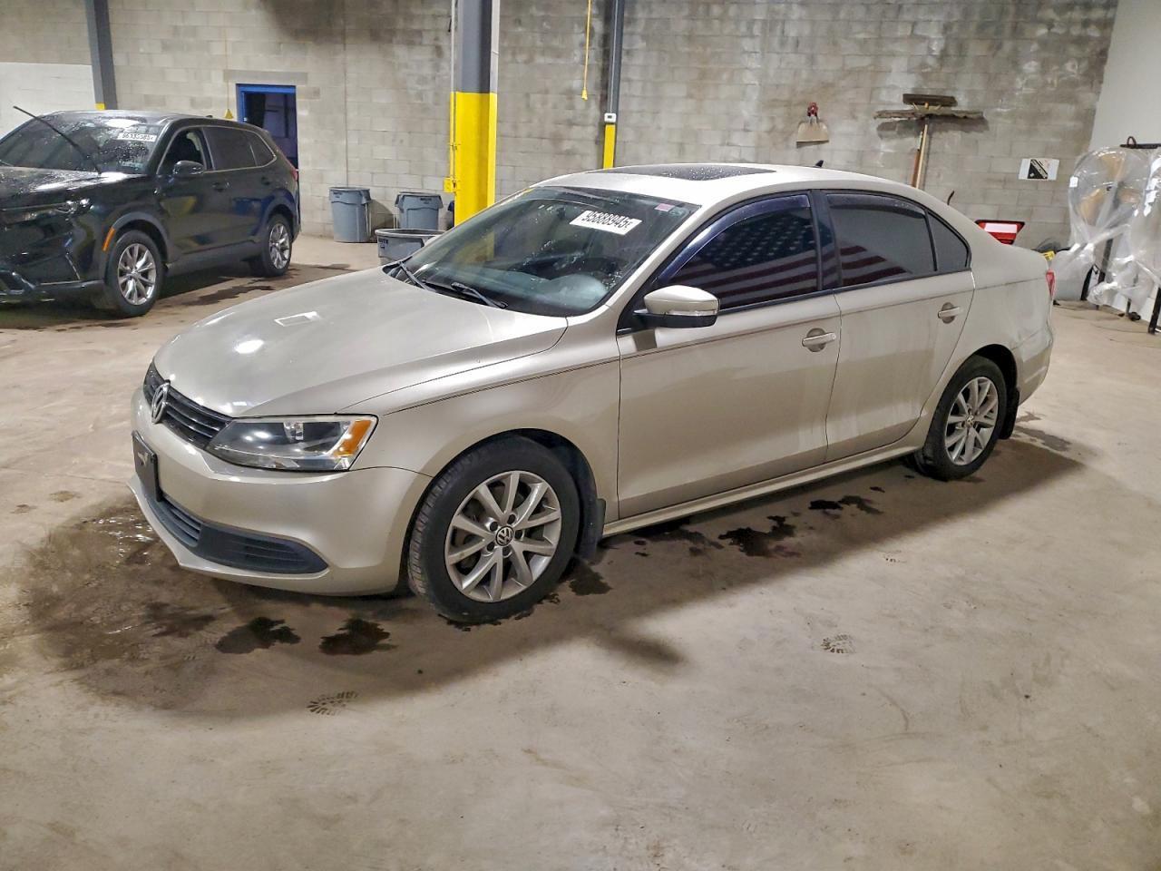 2012 VOLKSWAGEN JETTA