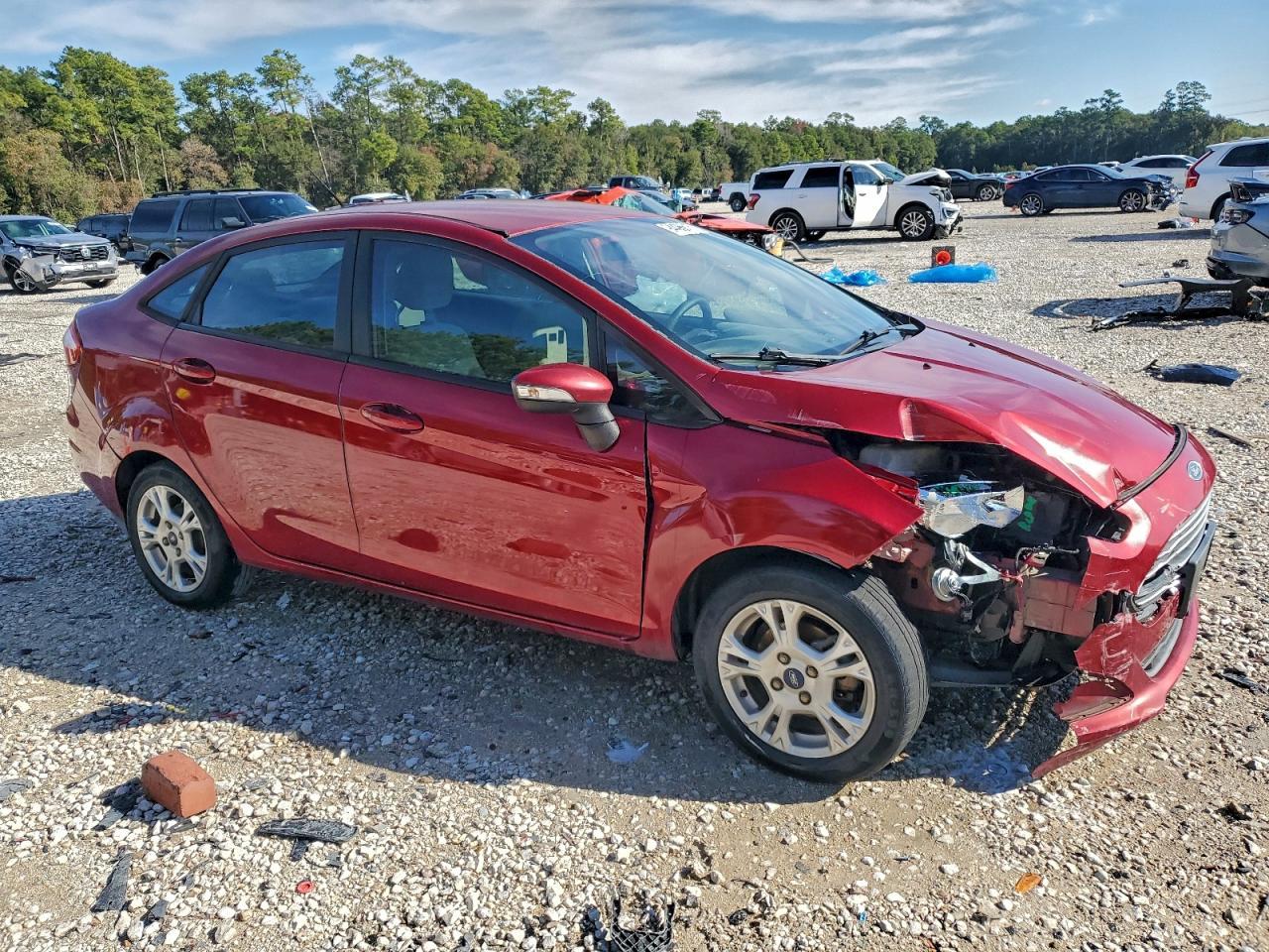 2016 FORD Fiesta