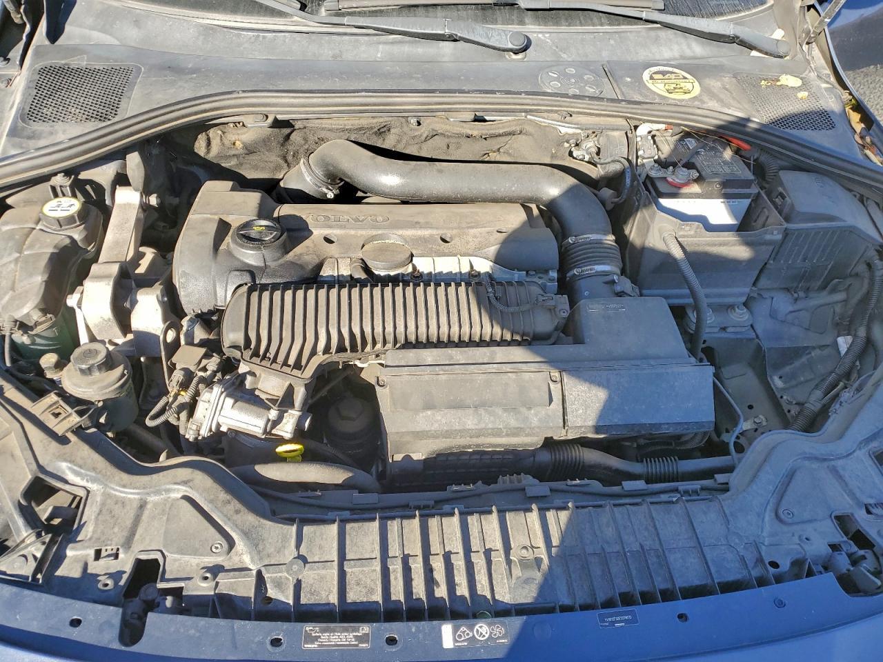 2014 VOLVO S60