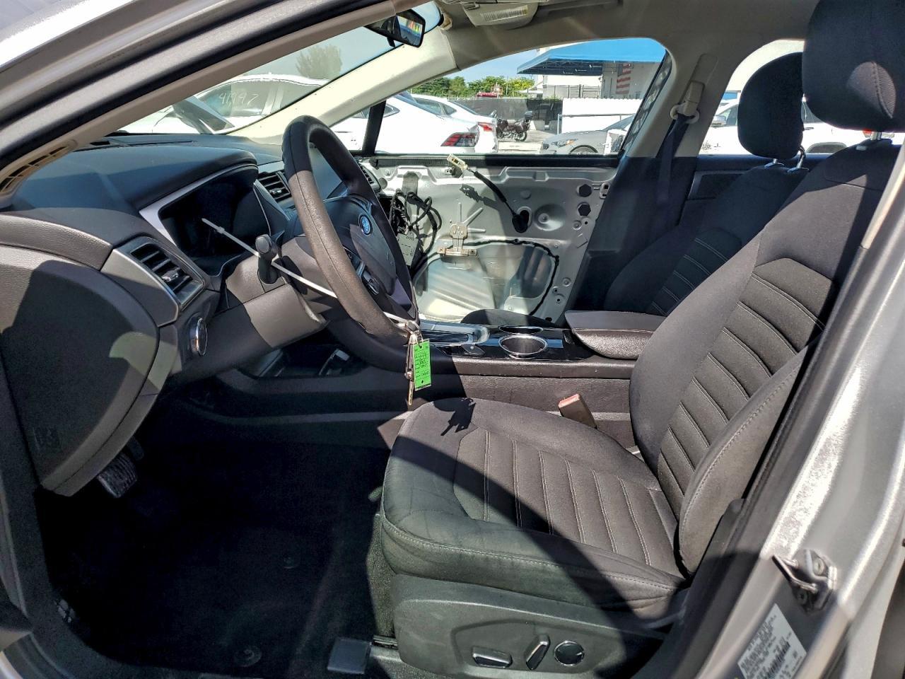 2013 FORD FUSION