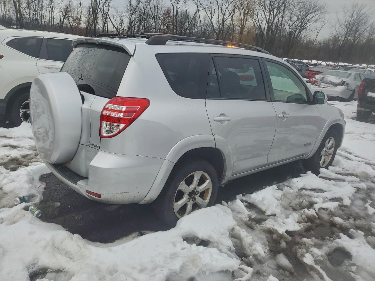 2009 TOYOTA RAV4