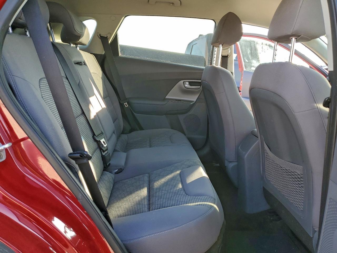 2017 KIA Niro