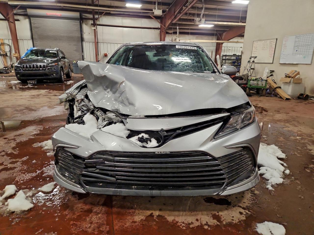 2022 TOYOTA CAMRY