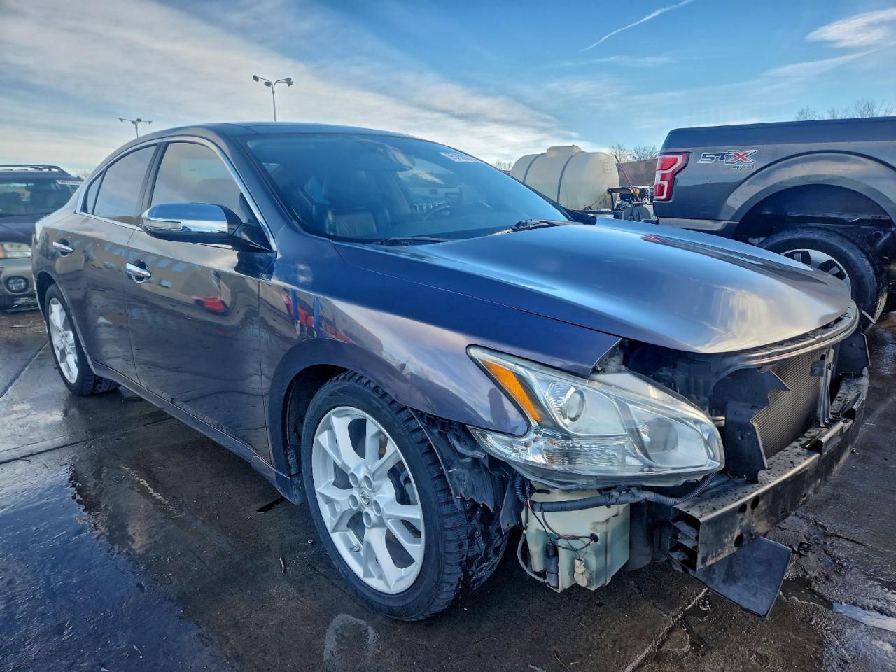 2012 NISSAN Maxima