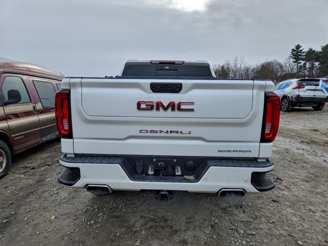 2020 GMC Sierra