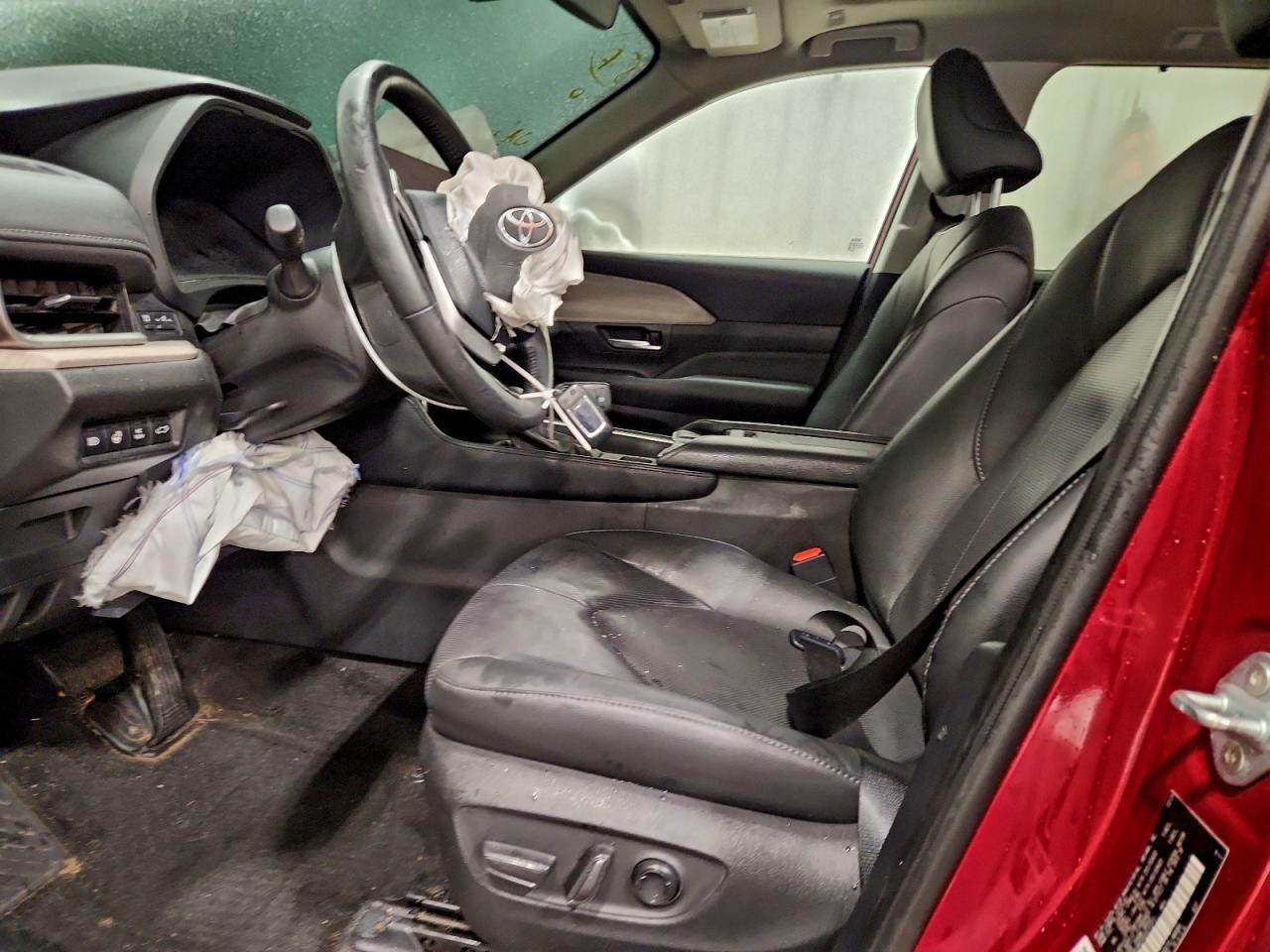 2024 TOYOTA HIGHLANDER