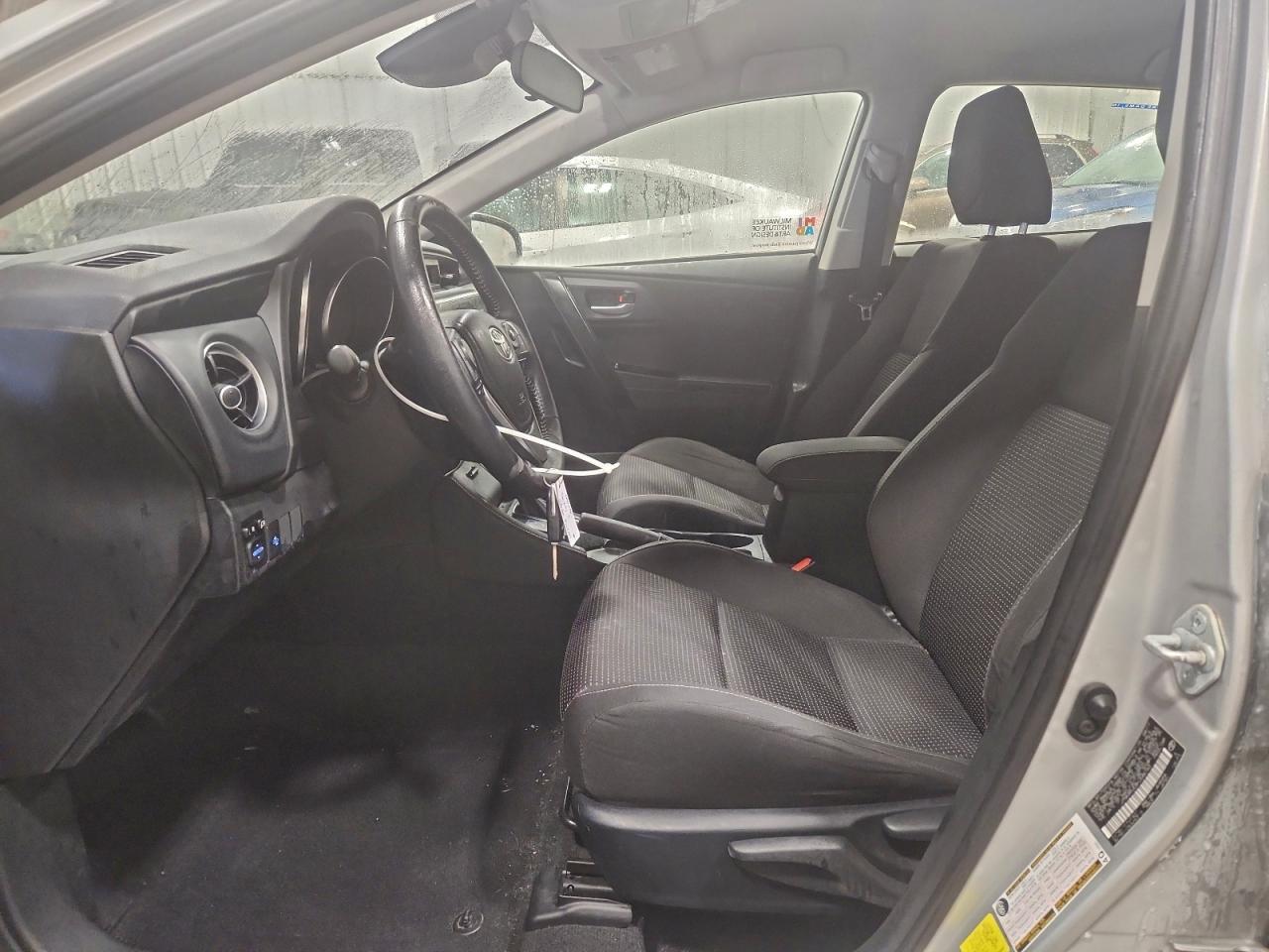 2017 TOYOTA COROLLA