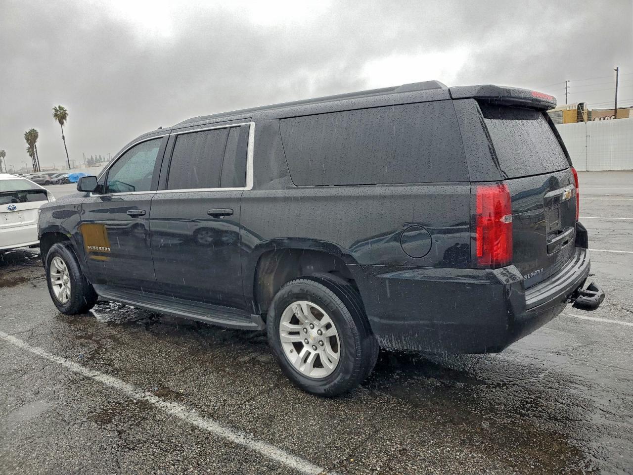 2018 CHEVROLET Suburban