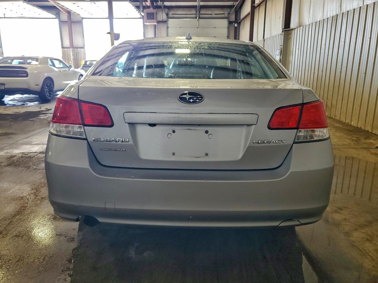 2013 SUBARU Legacy