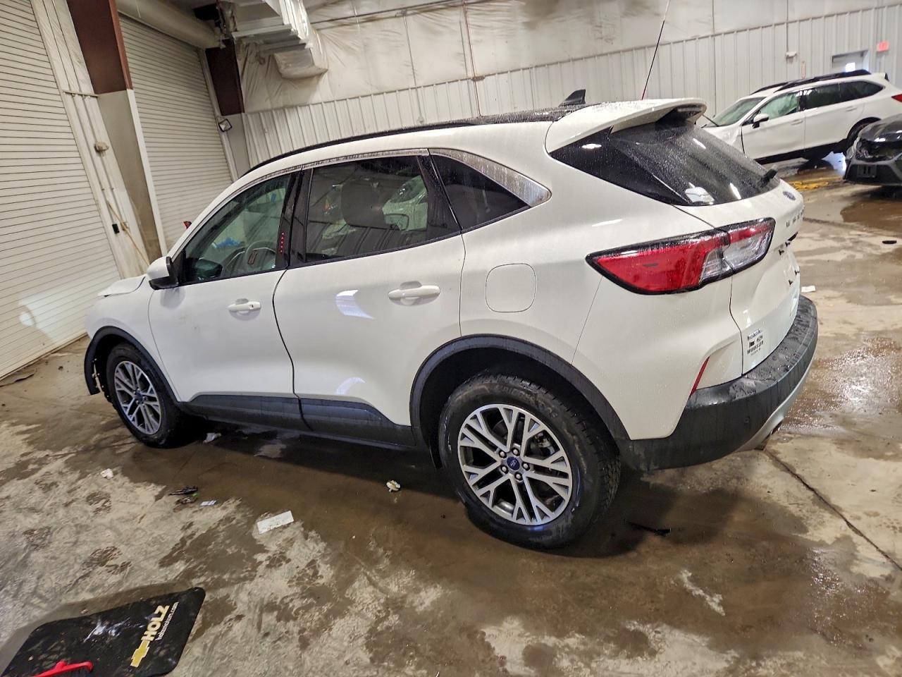 2022 FORD ESCAPE