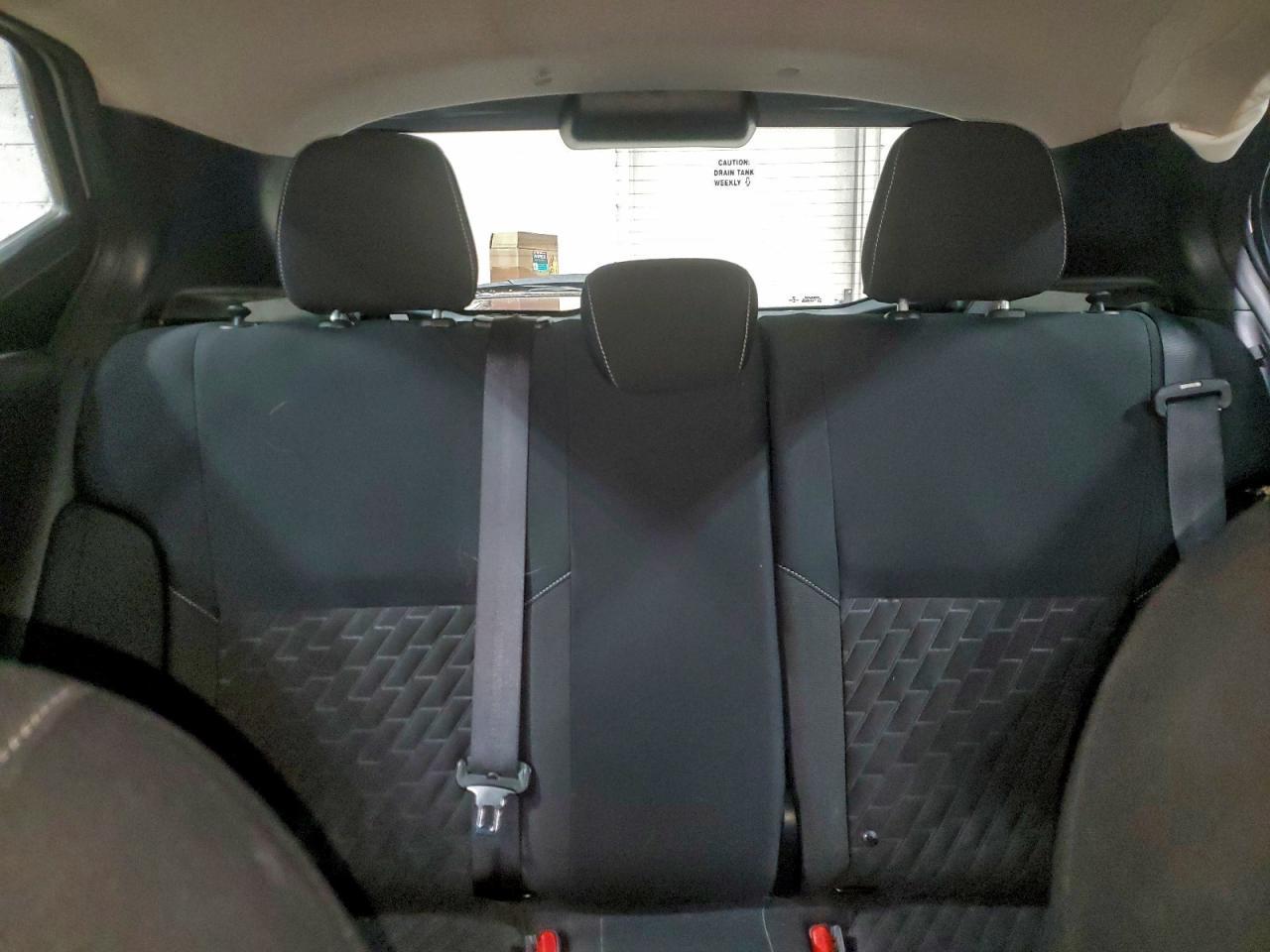 2022 NISSAN KICKS
