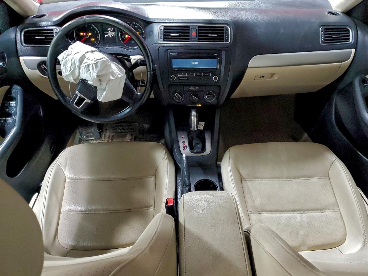 2013 VOLKSWAGEN JETTA