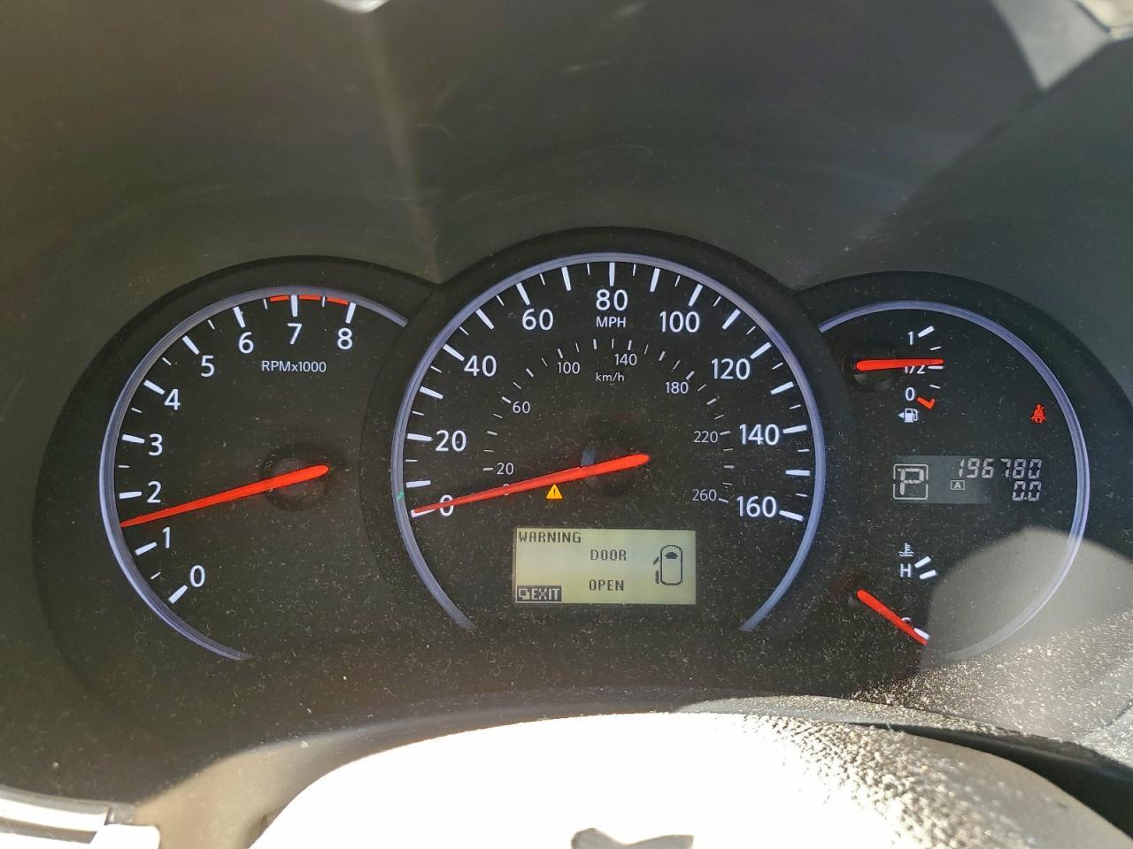 2012 NISSAN Quest