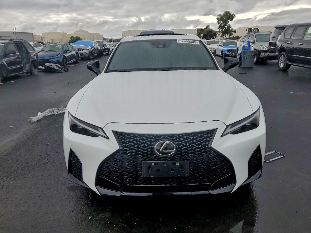 2025 LEXUS IS 350