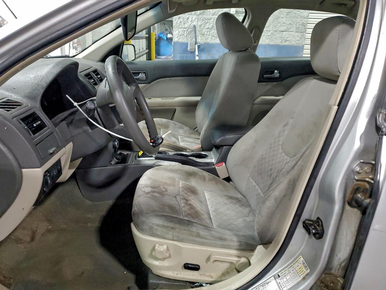 2010 FORD FUSION