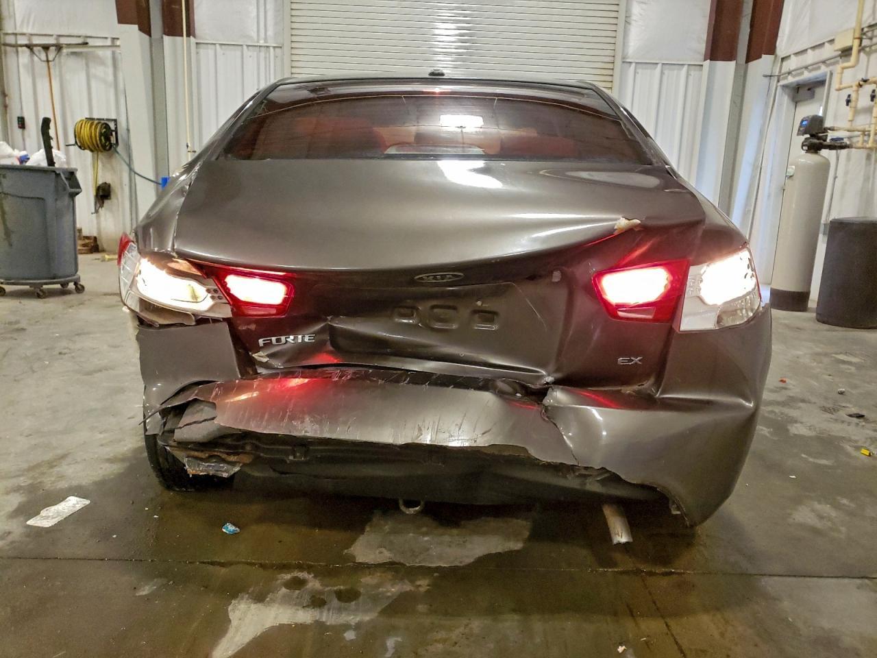 2010 KIA FORTE
