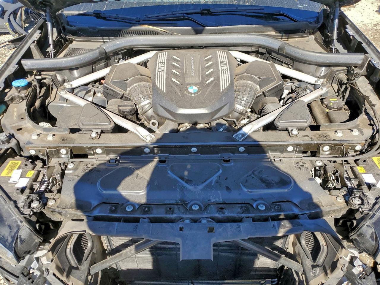 2021 BMW X6