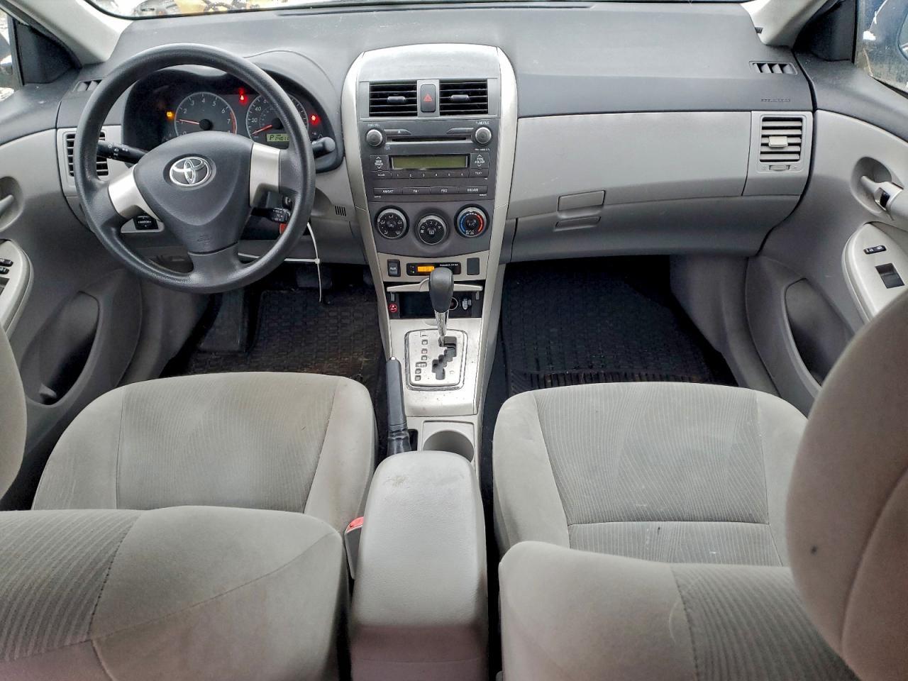 2011 TOYOTA COROLLA