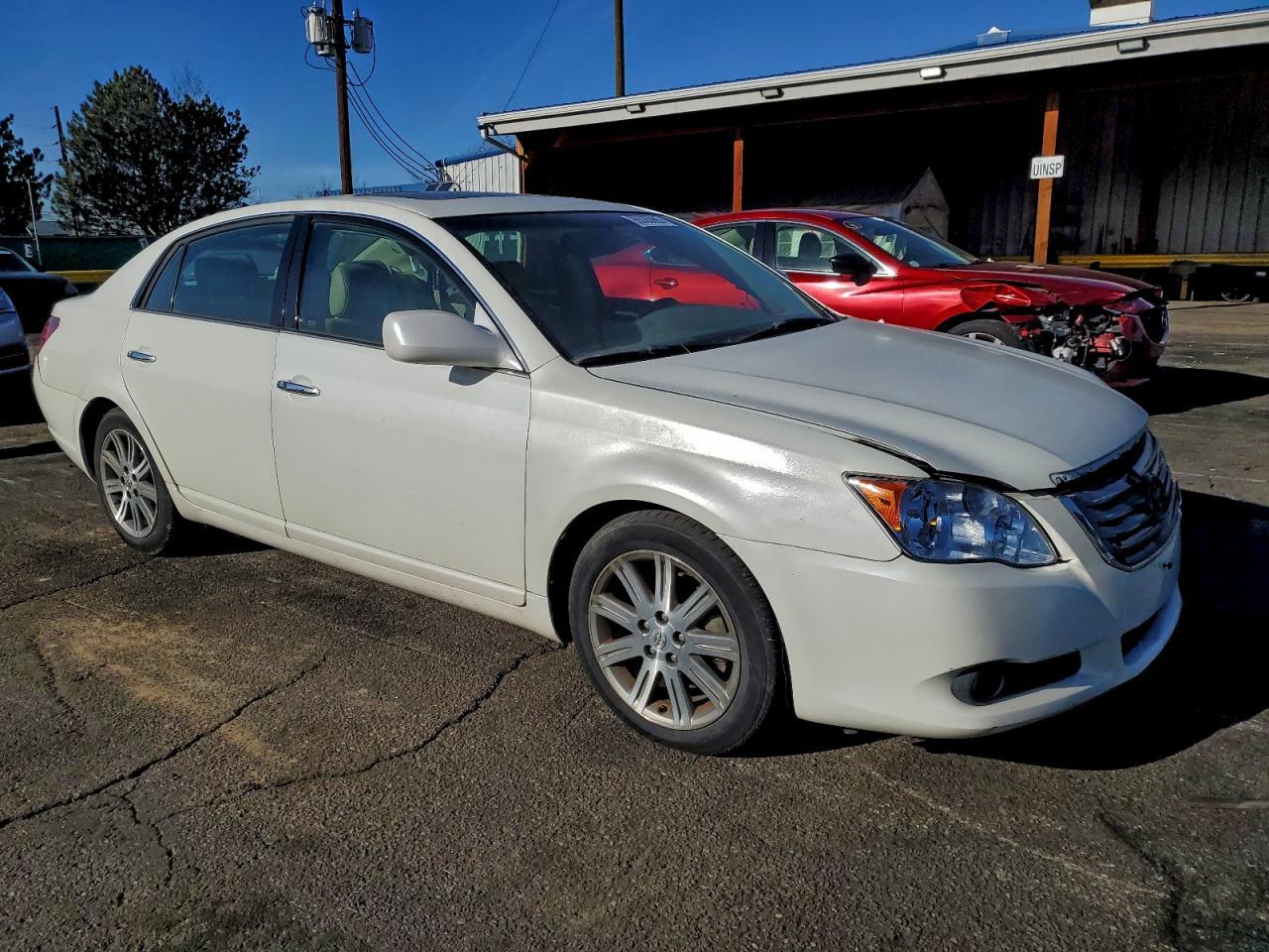 2008 TOYOTA Avalon