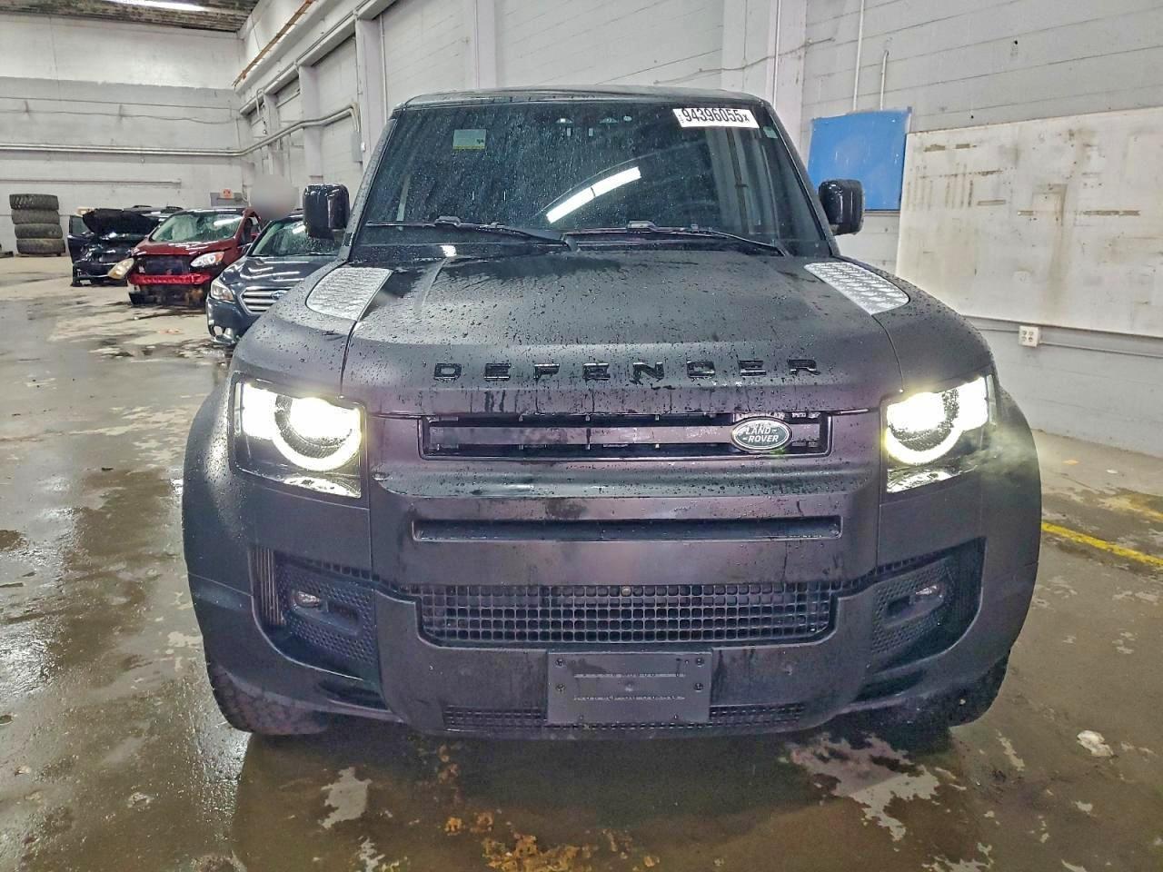 2023 LAND ROVER Defender