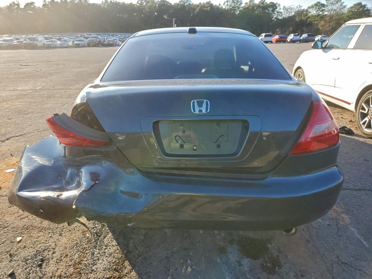 2004 HONDA ACCORD