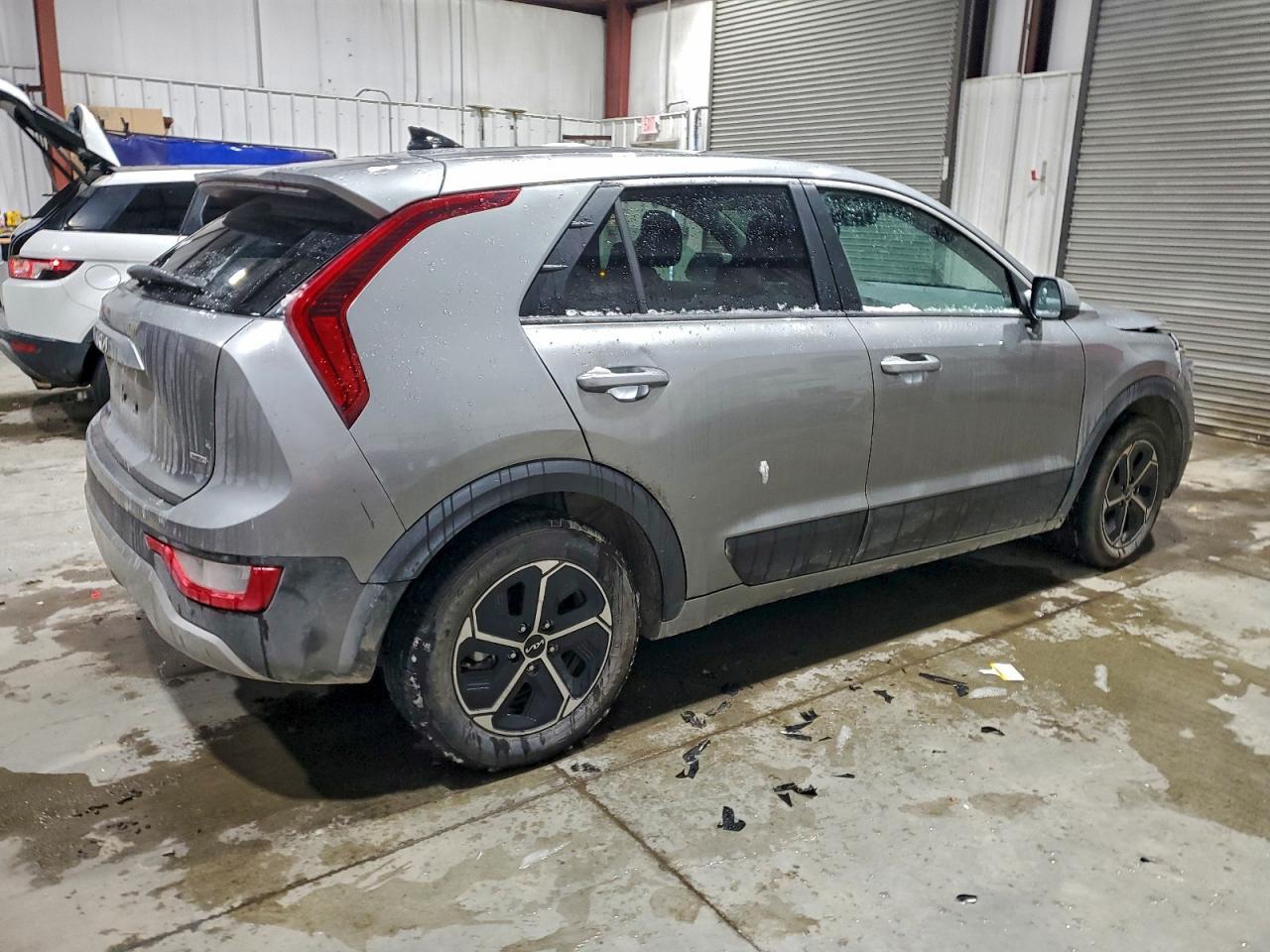 2023 KIA Niro