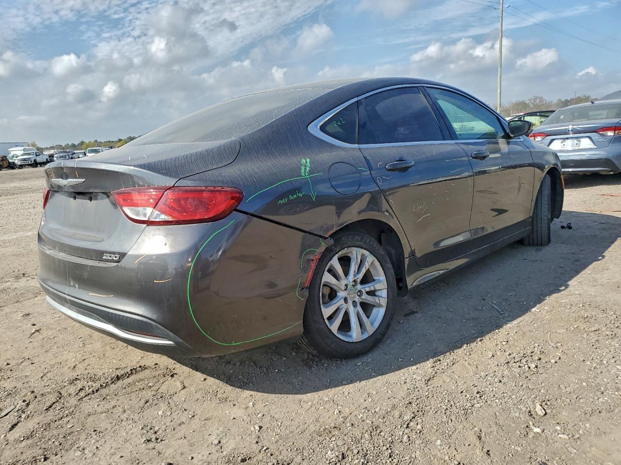 2016 CHRYSLER 200